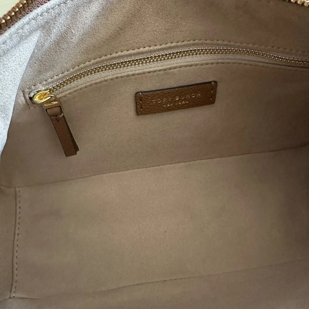 Tory Burch SMALL LEATHER SHOULDER BAG - Picture 13 of 14